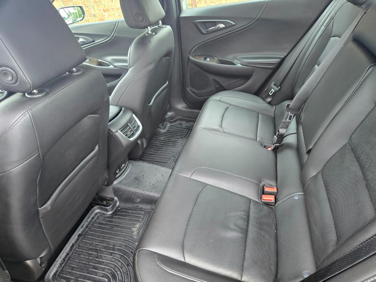 Chevrolet Malibu 4dr Sdn Premier w/2LZ 2017