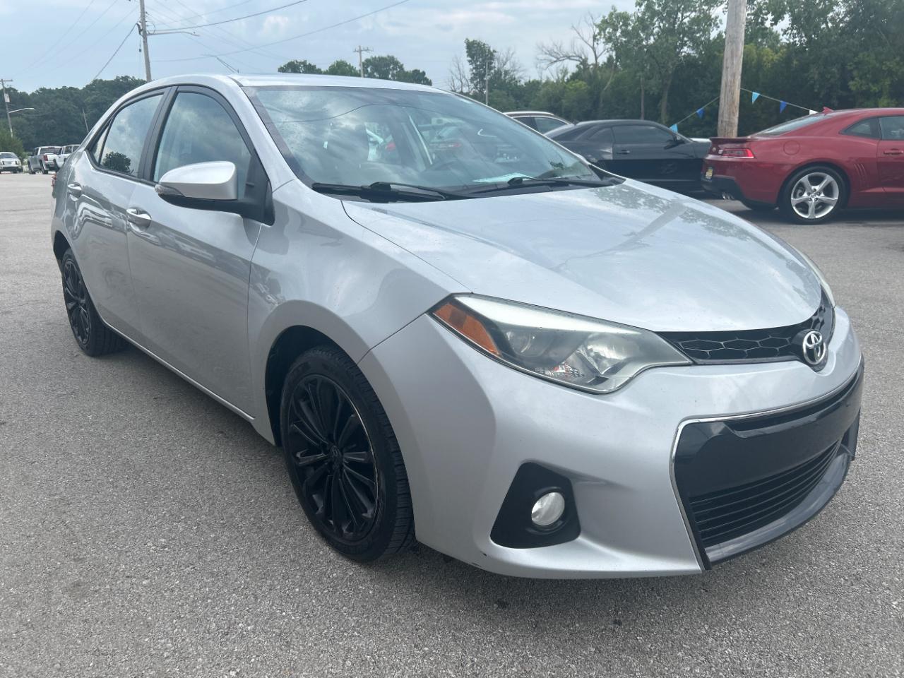 Toyota Corolla 4dr Sedan Auto 2014