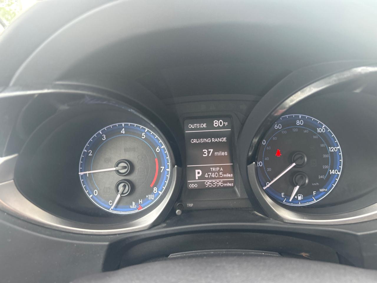 Toyota Corolla 4dr Sedan Auto 2014
