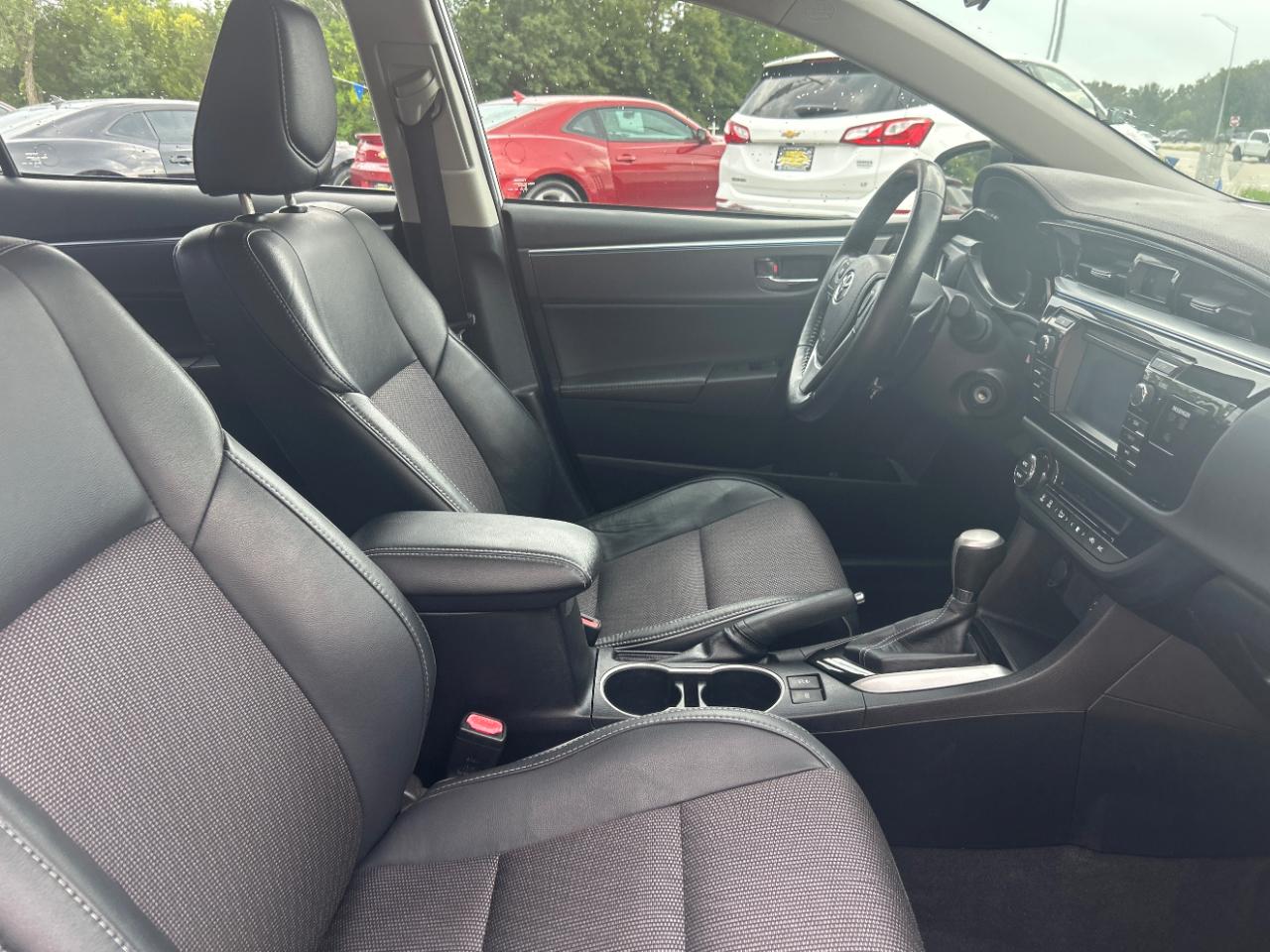 Toyota Corolla 4dr Sedan Auto 2014