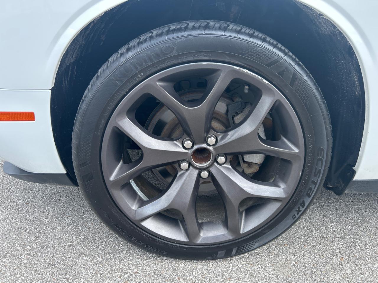 Dodge Challenger SXT RWD 2019