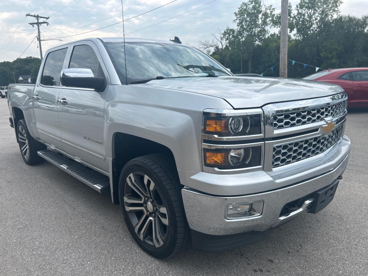 Chevrolet Silverado 1500 4WD Crew Cab 143.5" LTZ w/1LZ 2015