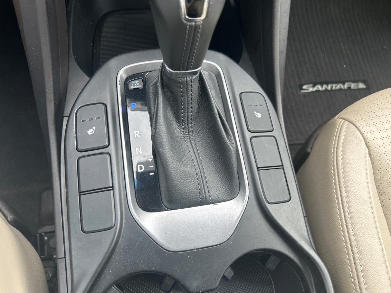 Hyundai Santa Fe FWD 4dr GLS 2013