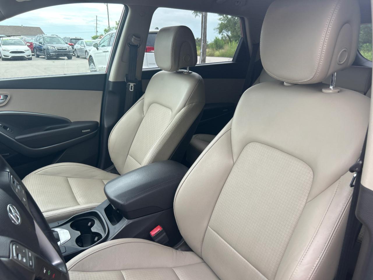 Hyundai Santa Fe FWD 4dr GLS 2013