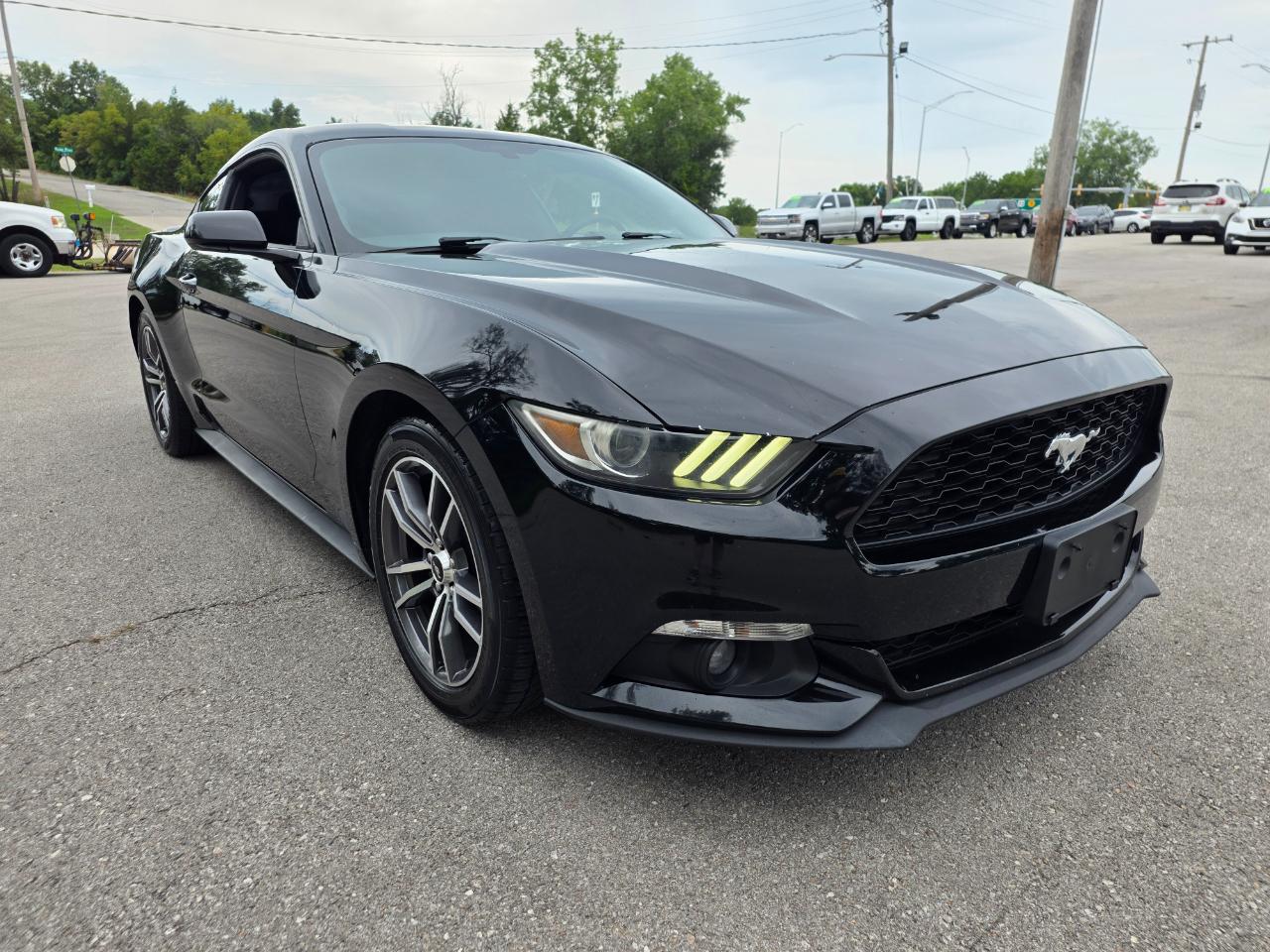 Ford Mustang EcoBoost Fastback 2017