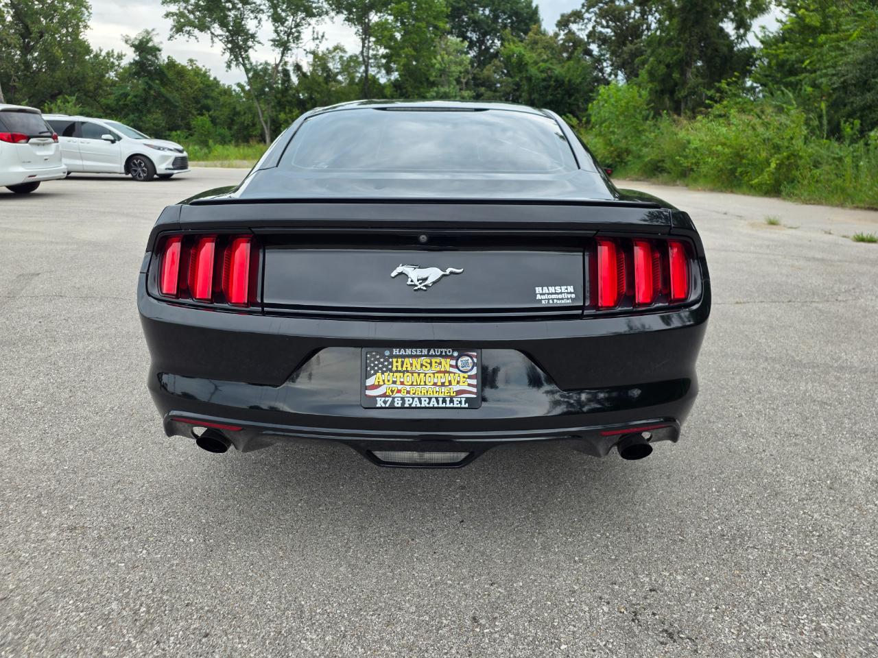 Ford Mustang EcoBoost Fastback 2017