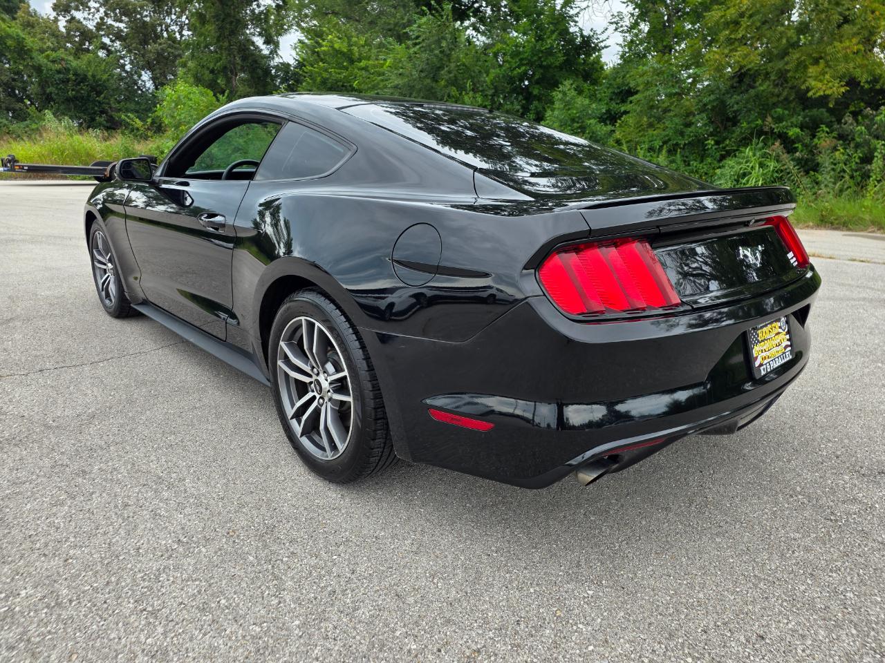 Ford Mustang EcoBoost Fastback 2017