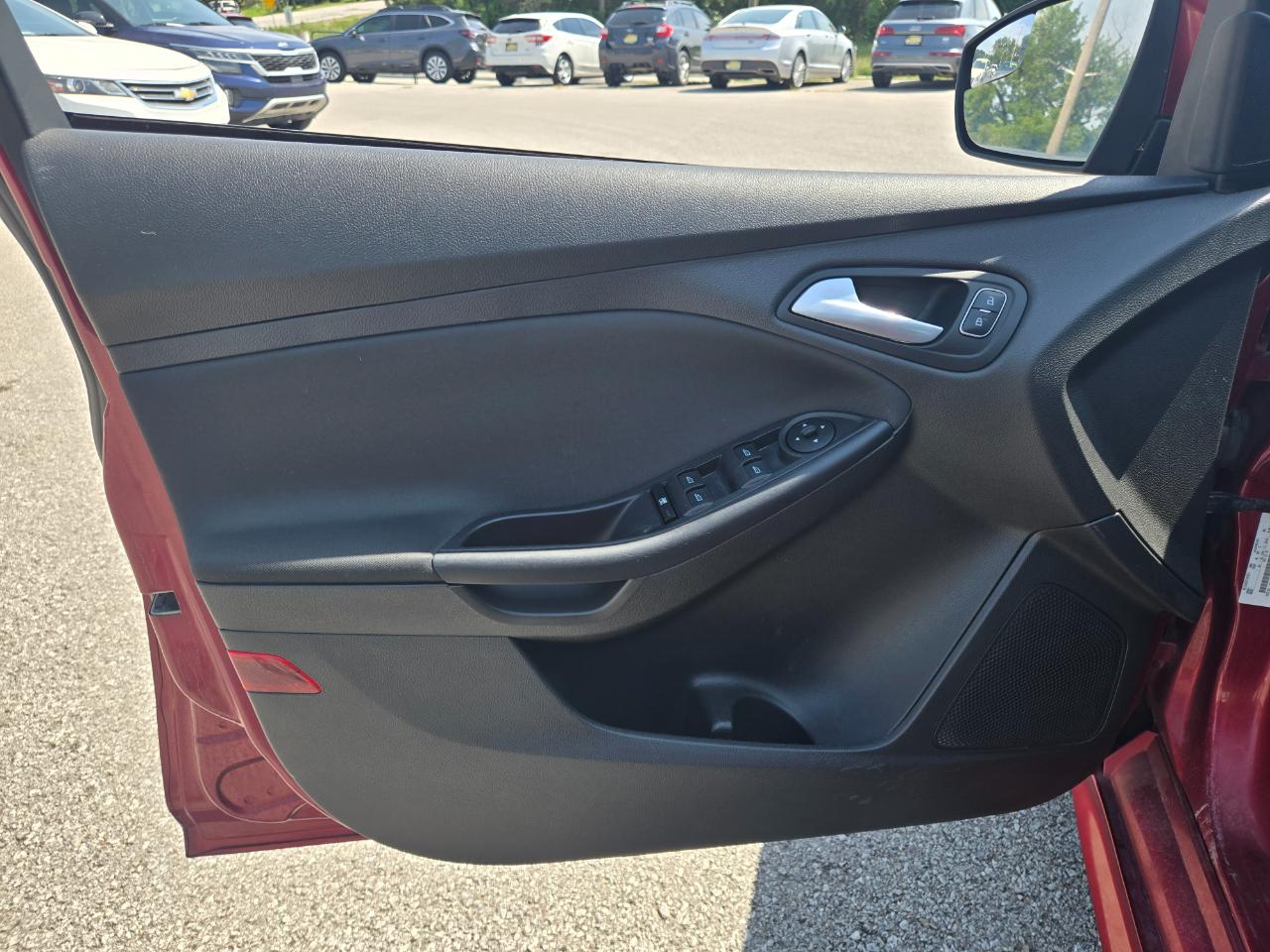Ford Focus 4dr Sdn SE 2015