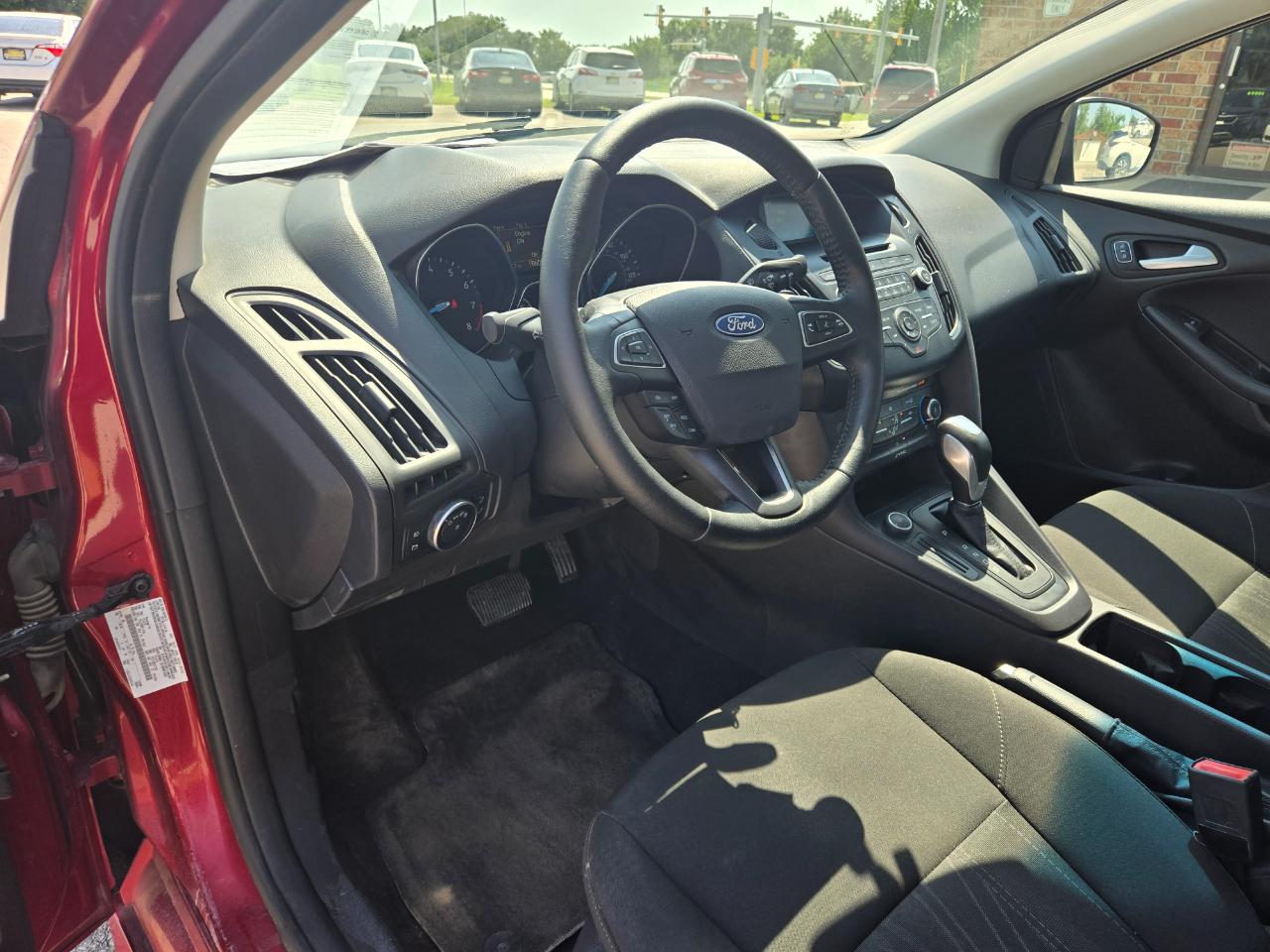 Ford Focus 4dr Sdn SE 2015