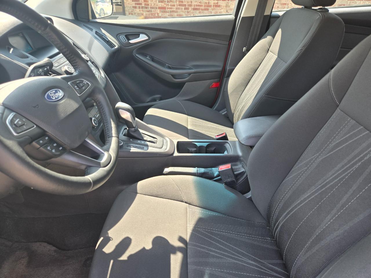 Ford Focus 4dr Sdn SE 2015