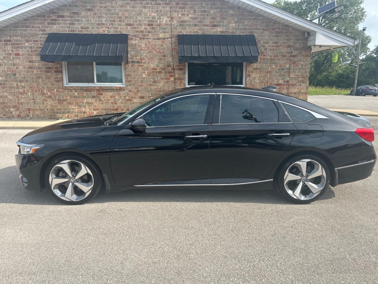 Honda Accord Sedan Touring 2.0T Auto 2020