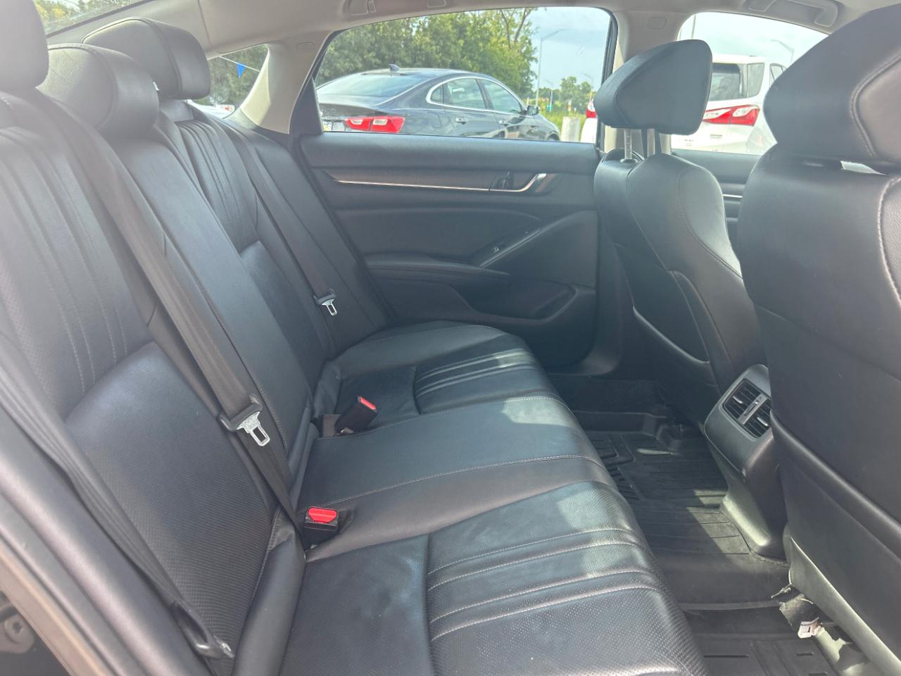 Honda Accord Sedan Touring 2.0T Auto 2020