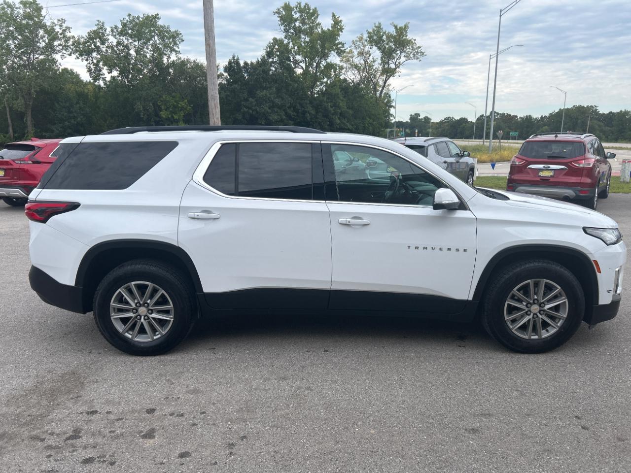 Chevrolet Traverse AWD 4dr LT Cloth w/1LT 2022