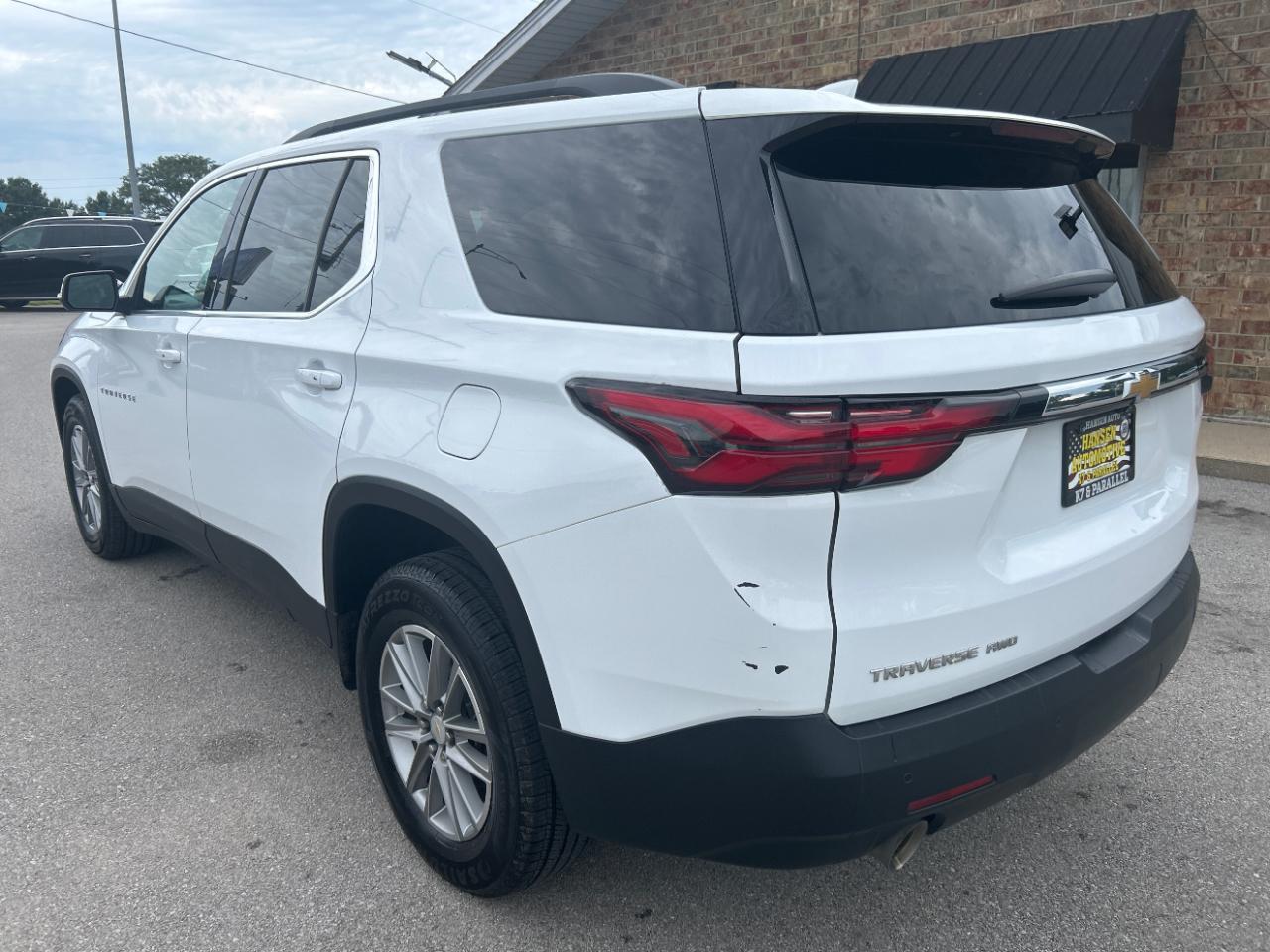 Chevrolet Traverse AWD 4dr LT Cloth w/1LT 2022