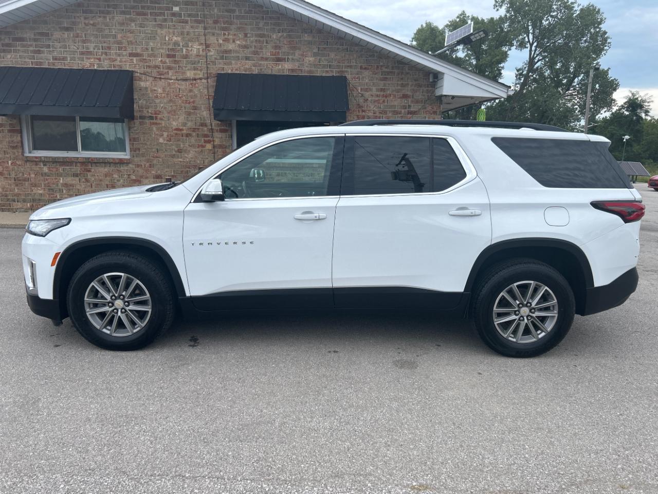 Chevrolet Traverse AWD 4dr LT Cloth w/1LT 2022