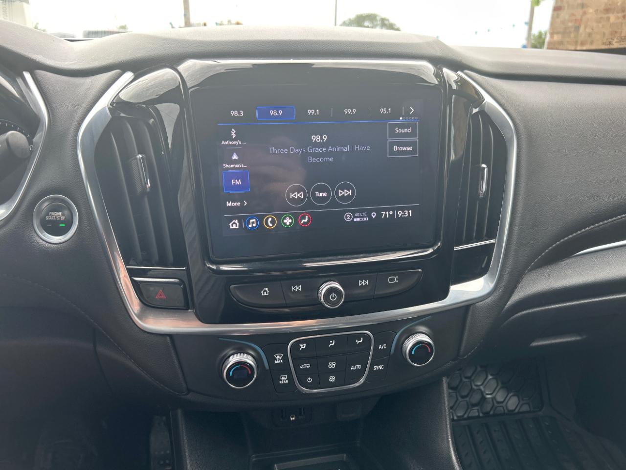 Chevrolet Traverse AWD 4dr LT Cloth w/1LT 2022