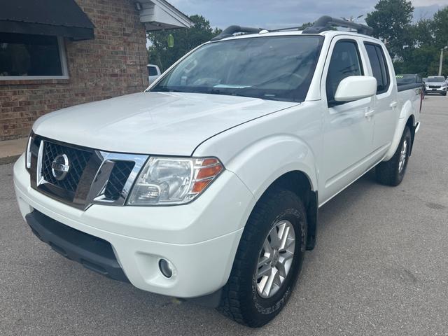 White 2016 Nissan Frontier Pickup Truck Four-Wheel Drive Automatic