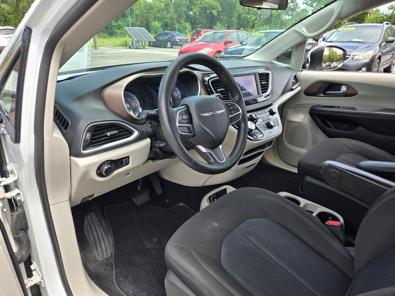 Chrysler Voyager L FWD 2020