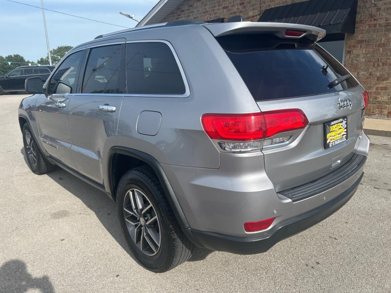 Jeep Grand Cherokee Laredo 4x2 2017