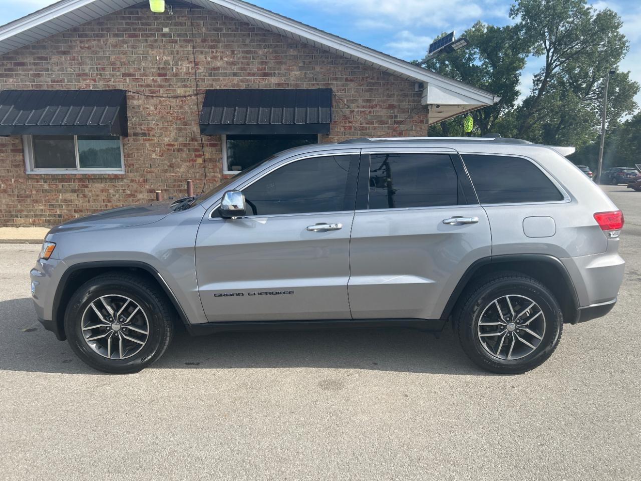 Jeep Grand Cherokee Laredo 4x2 2017