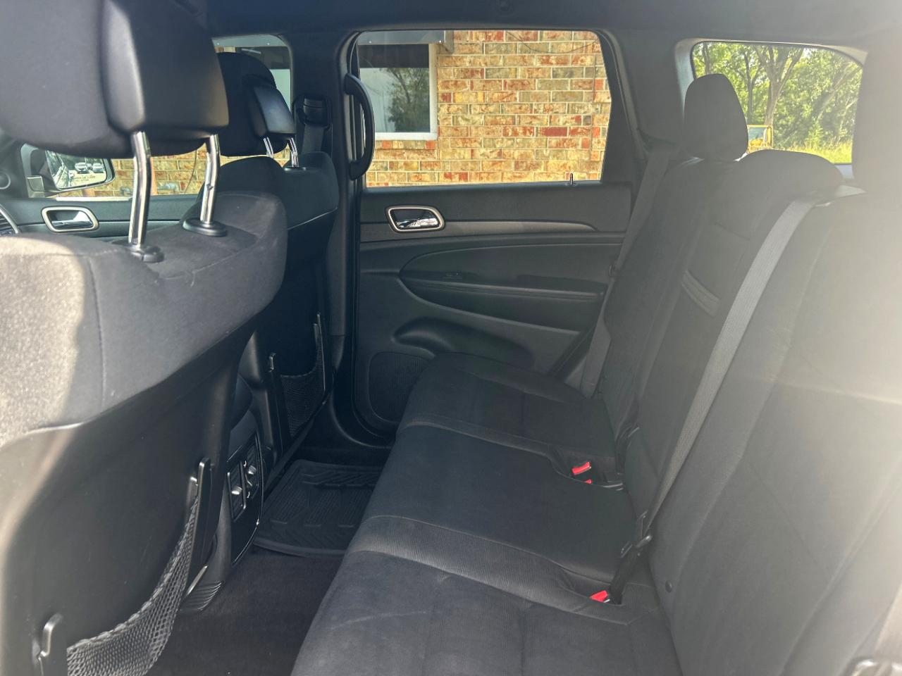 Jeep Grand Cherokee Laredo 4x2 2017
