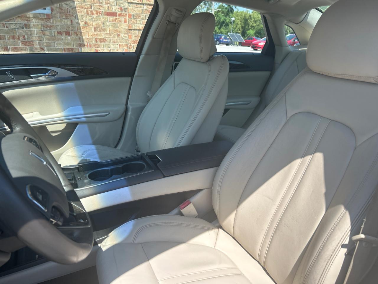 Lincoln MKZ 4dr Sdn AWD 2016