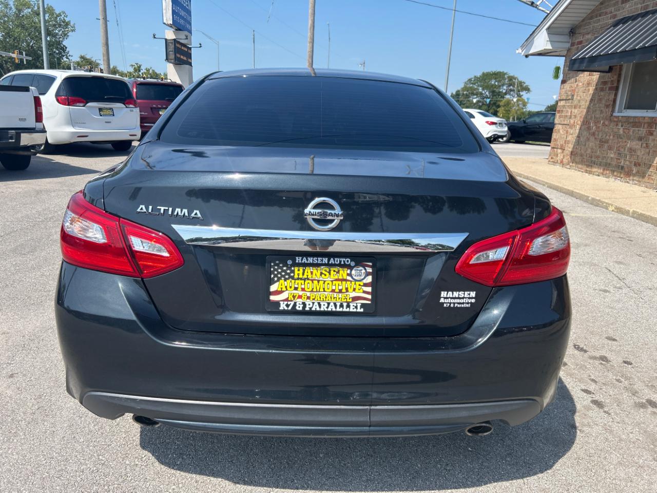 Nissan Altima 4dr Sdn I4 2.5 S 2016