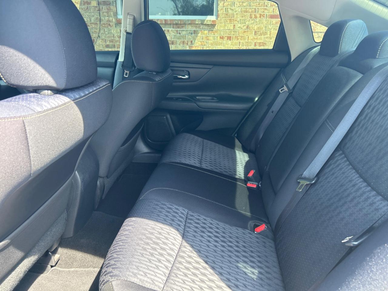 Nissan Altima 4dr Sdn I4 2.5 S 2016