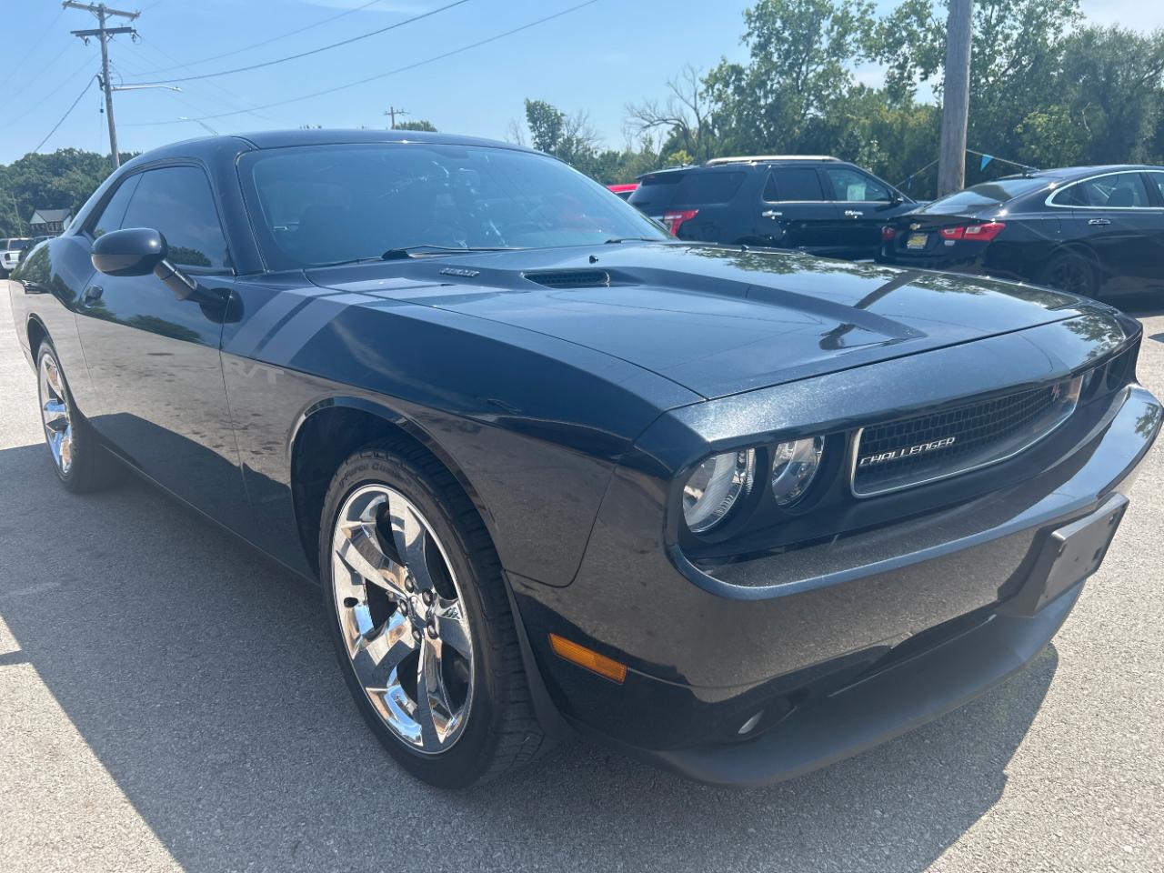 Dodge Challenger 2dr Cpe R/T 2011