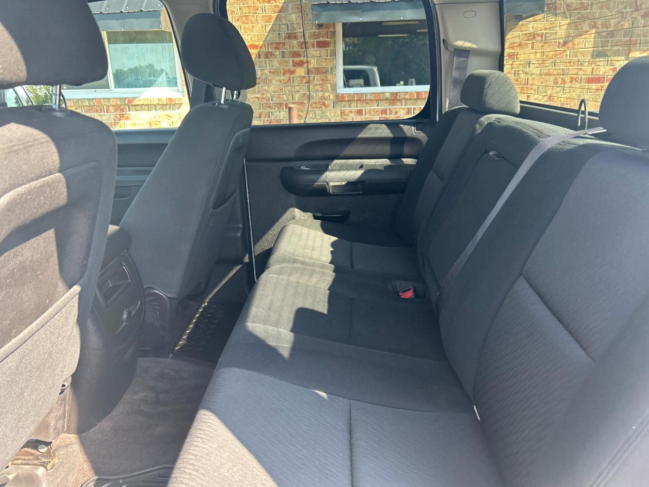Chevrolet Silverado 1500 4WD Crew Cab 143.5" LT 2012