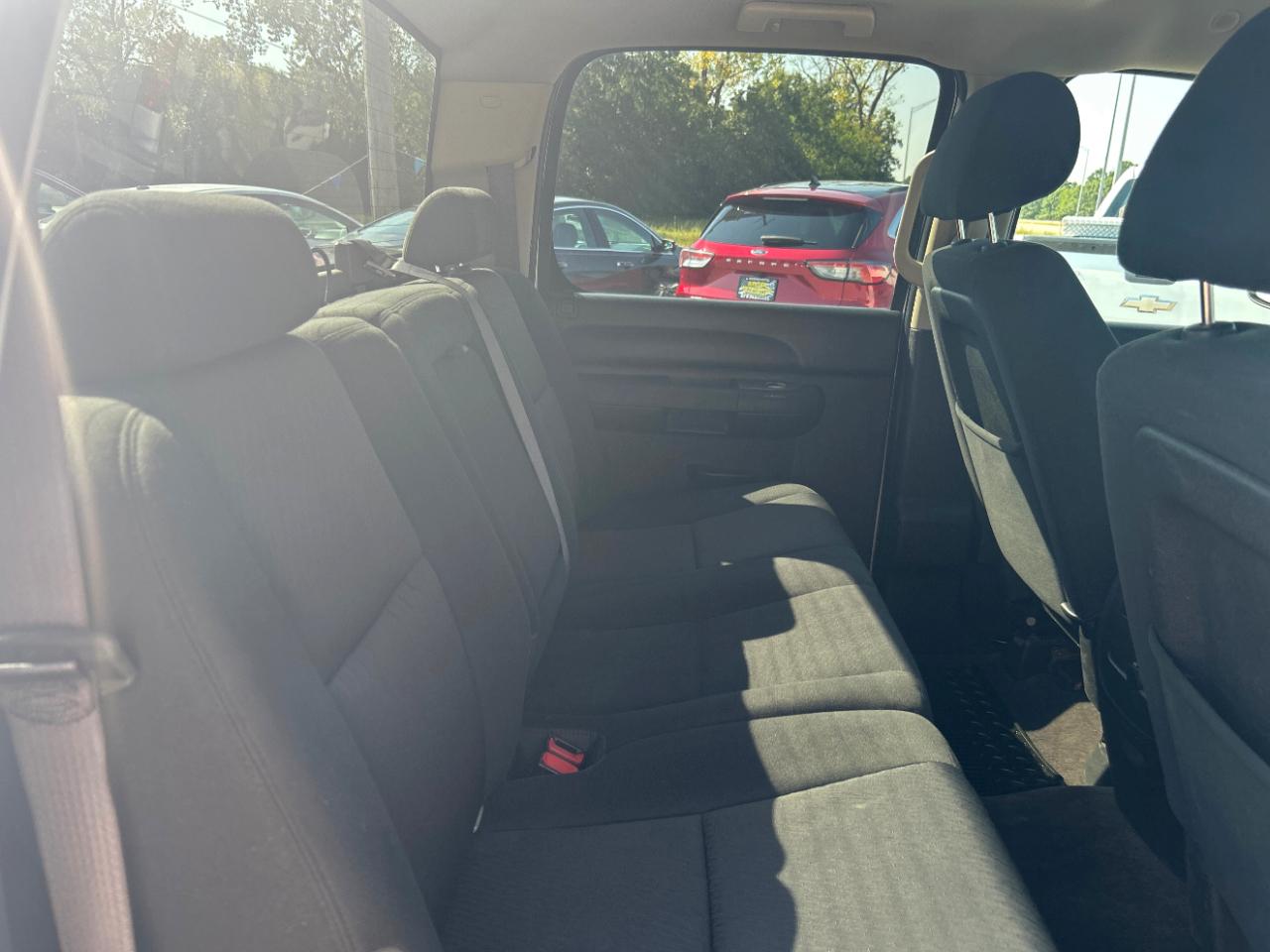 Chevrolet Silverado 1500 4WD Crew Cab 143.5" LT 2012