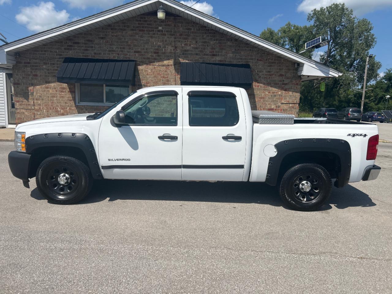Chevrolet Silverado 1500 4WD Crew Cab 143.5" Work Truck 2013