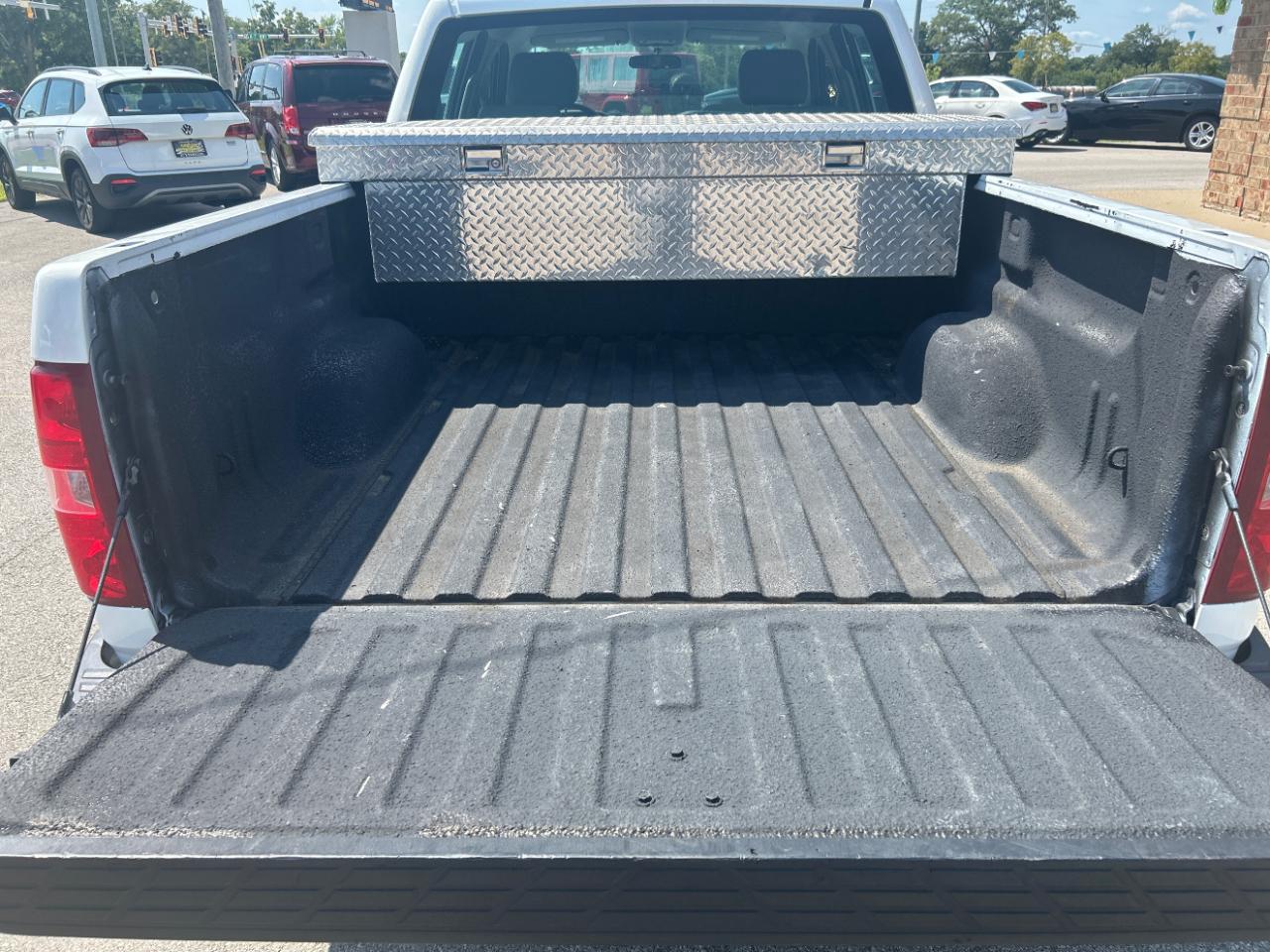Chevrolet Silverado 1500 4WD Crew Cab 143.5" Work Truck 2013