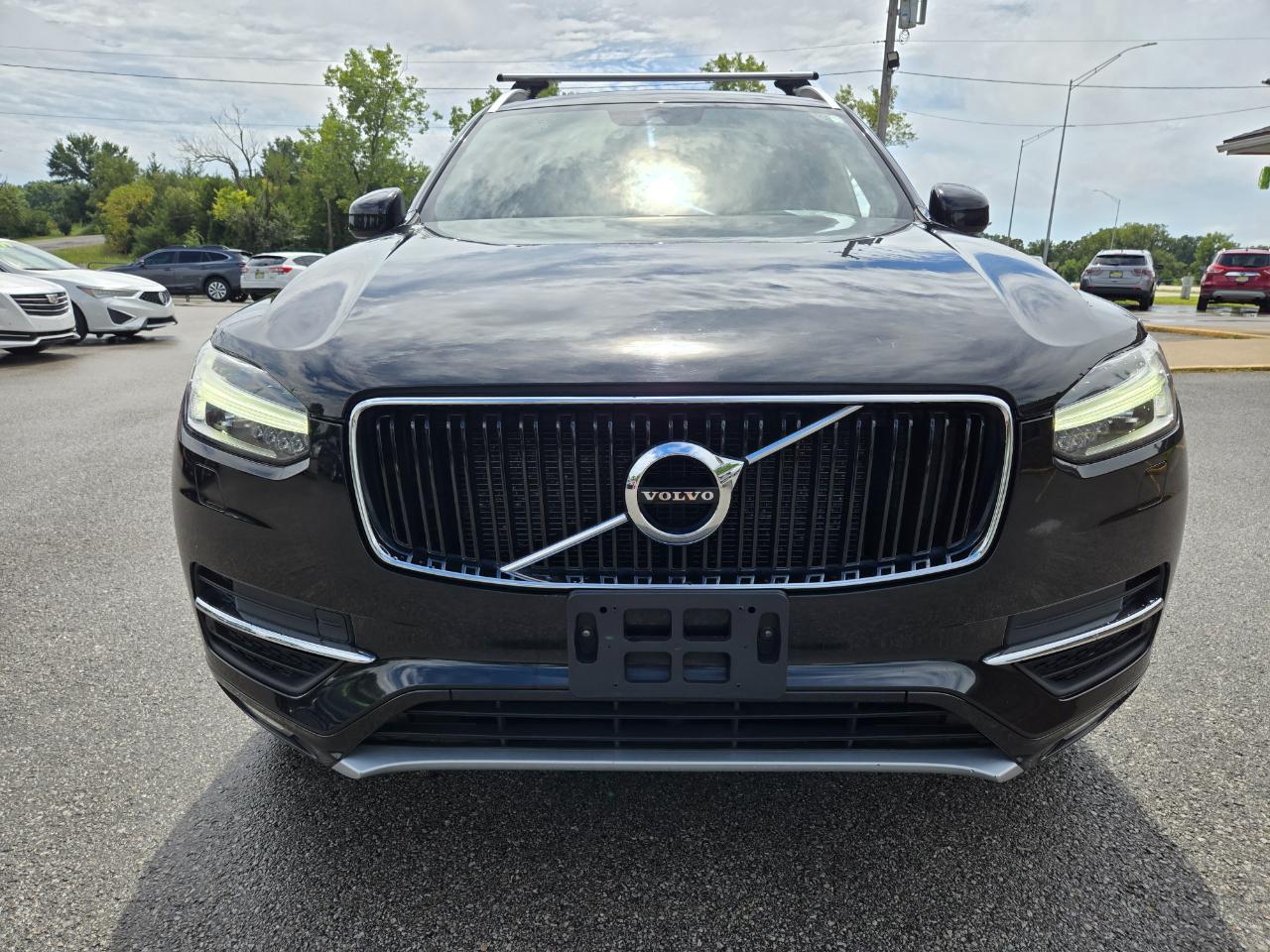 Volvo XC90 T6 AWD 7-Passenger Momentum 2018