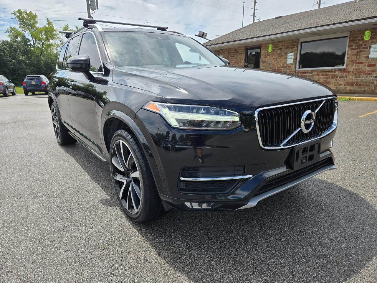 Volvo XC90 T6 AWD 7-Passenger Momentum 2018