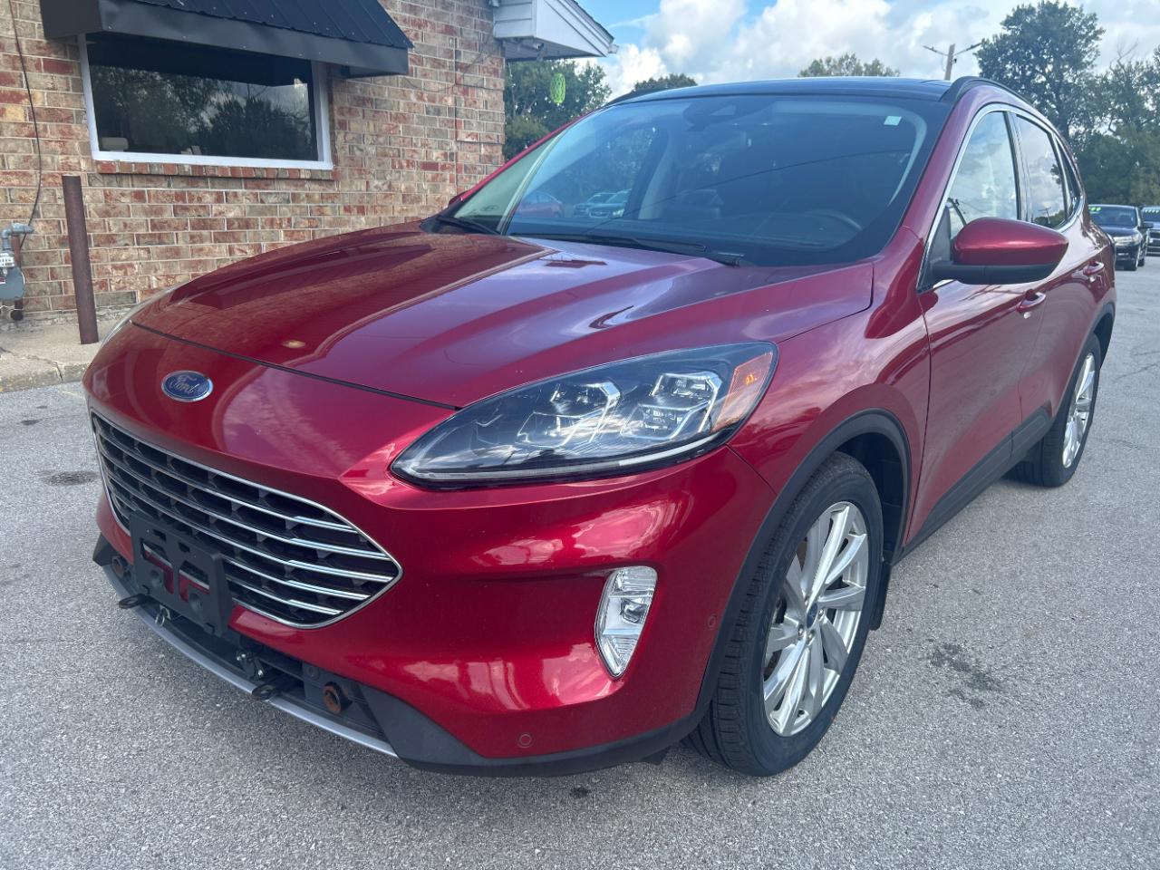 Ford Escape Titanium Hybrid FWD 2021
