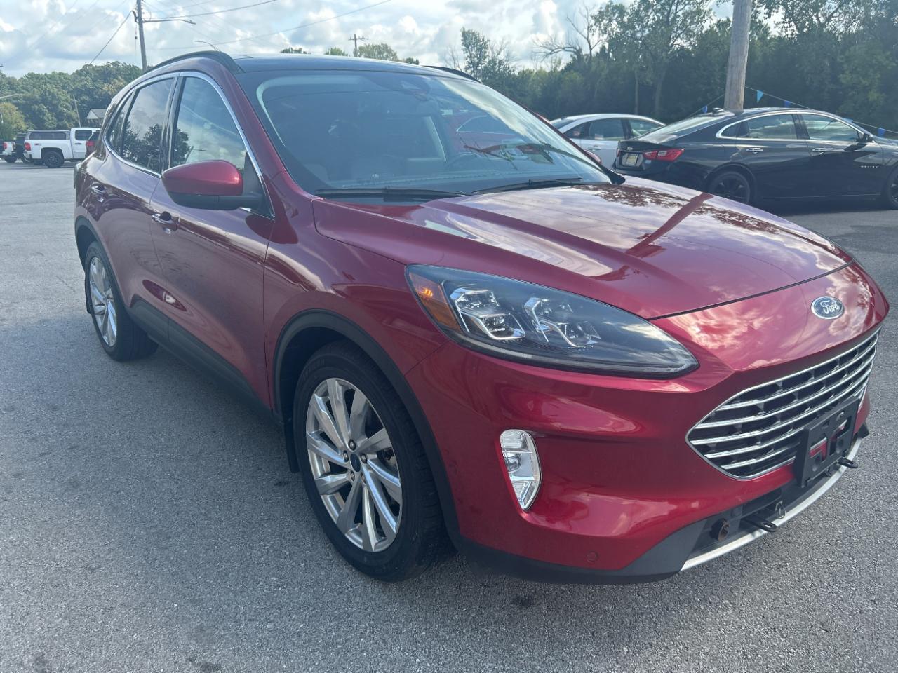 Ford Escape Titanium Hybrid FWD 2021