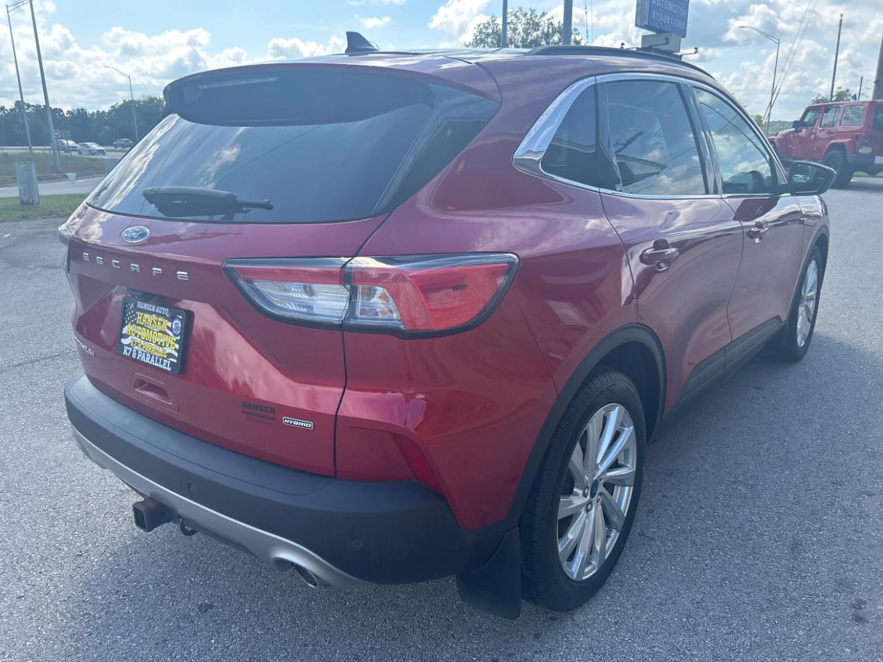 Ford Escape Titanium Hybrid FWD 2021