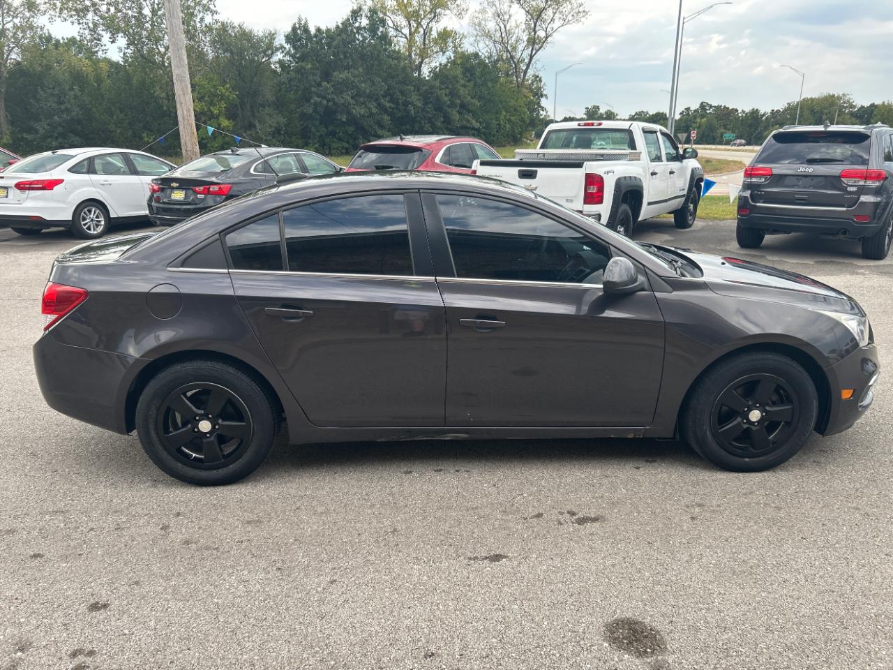 Chevrolet Cruze Limited 4dr Sdn Auto LT w/1LT 2016