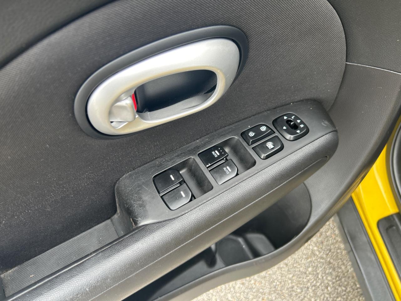 Kia Soul 5dr Wgn Auto + 2014
