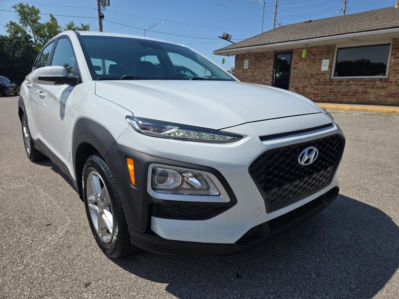 Hyundai Kona SE Auto FWD 2021