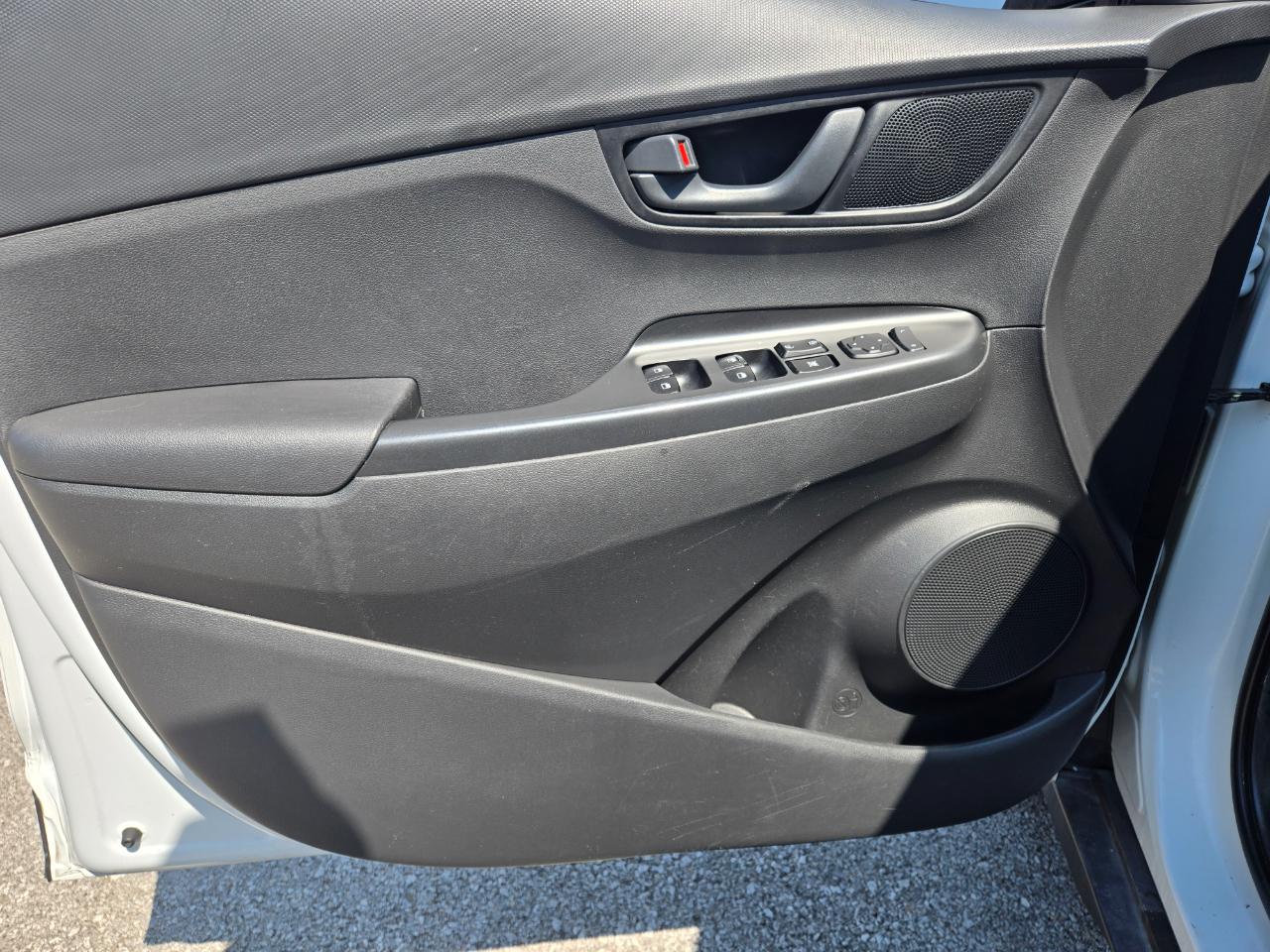 Hyundai Kona SE Auto FWD 2021
