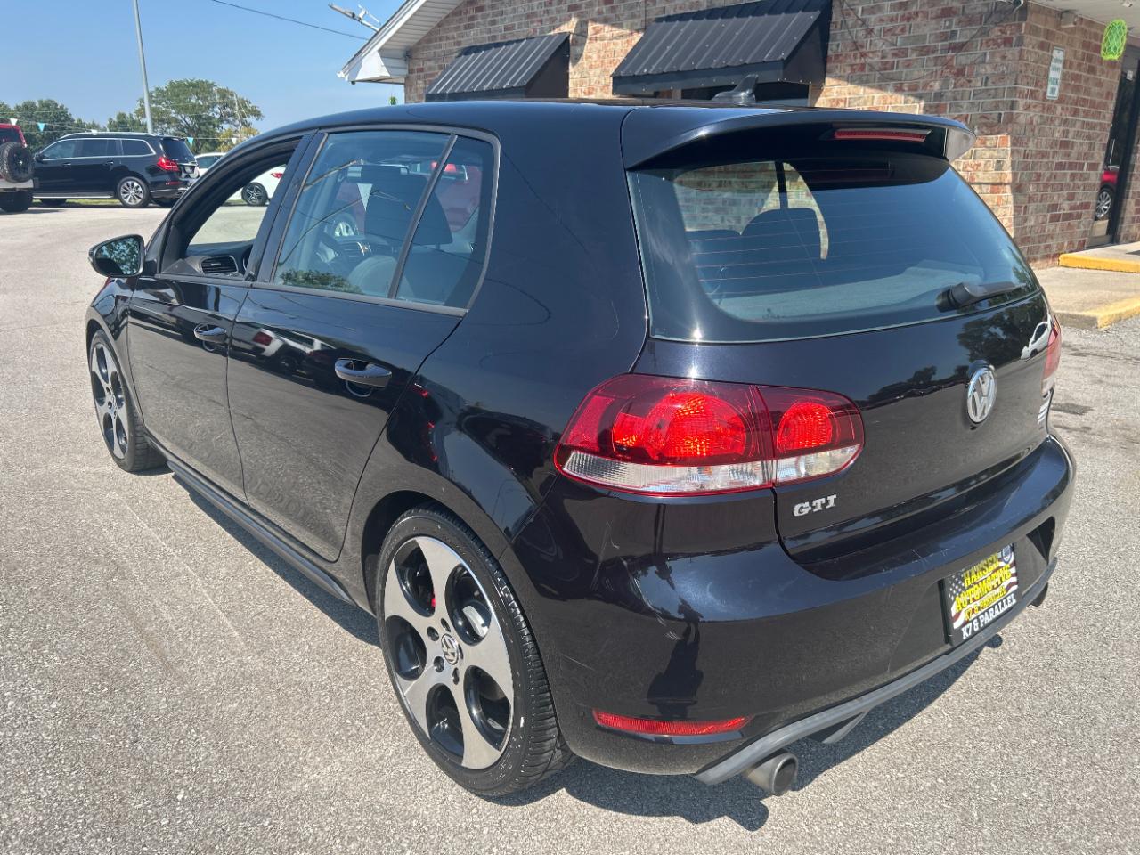 Volkswagen GTI 4dr HB Man 2011