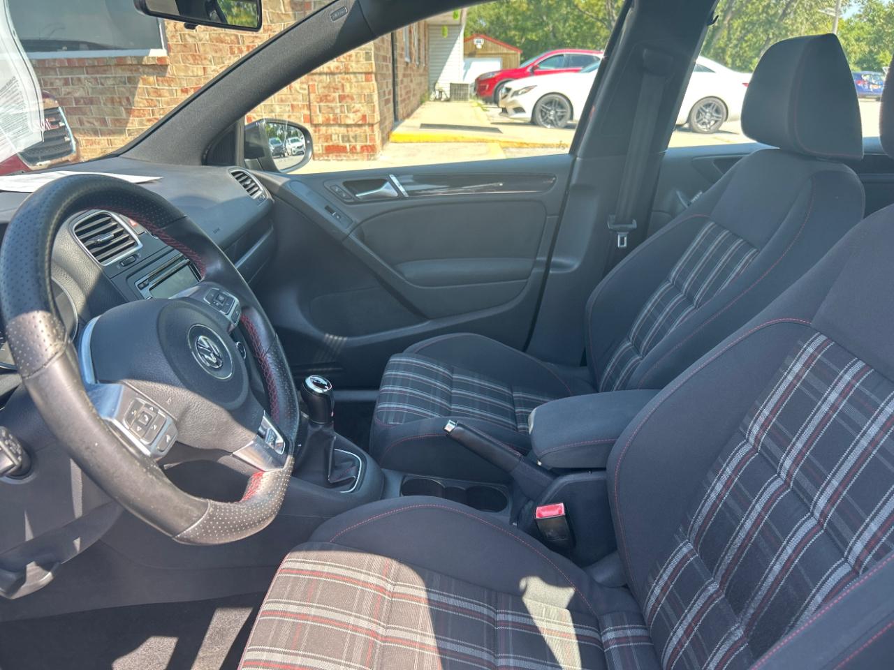 Volkswagen GTI 4dr HB Man 2011
