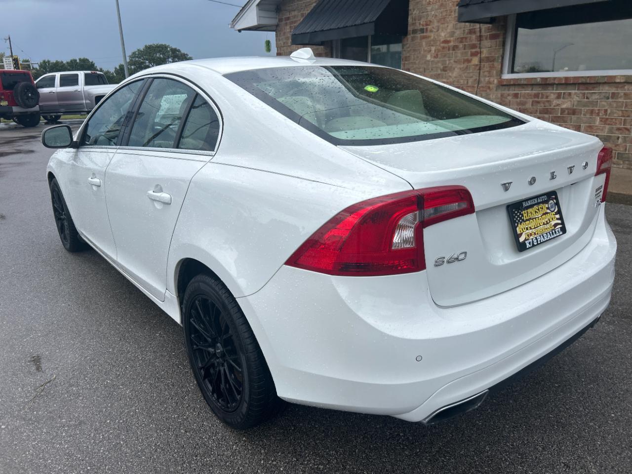 Volvo S60 4dr Sdn T5 Drive-E Premier FWD 2016