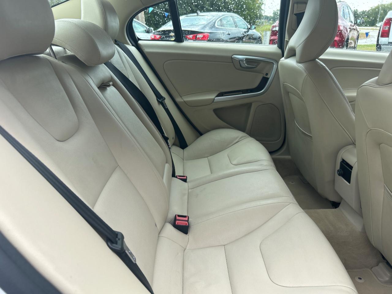 Volvo S60 4dr Sdn T5 Drive-E Premier FWD 2016