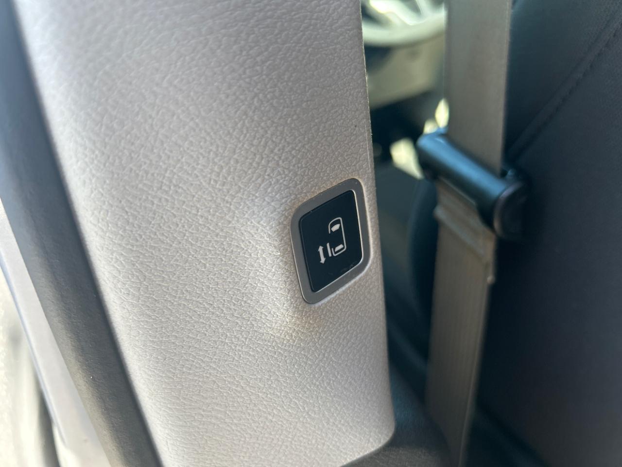 Chrysler Pacifica Touring FWD 2017