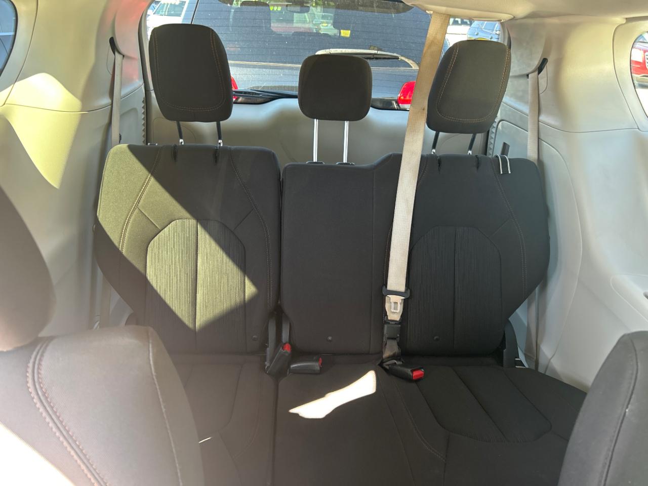 Chrysler Pacifica Touring FWD 2017
