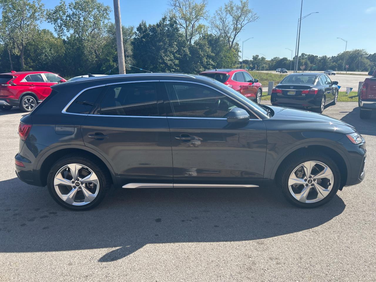 Audi Q5 Premium Plus 45 TFSI quattro 2021