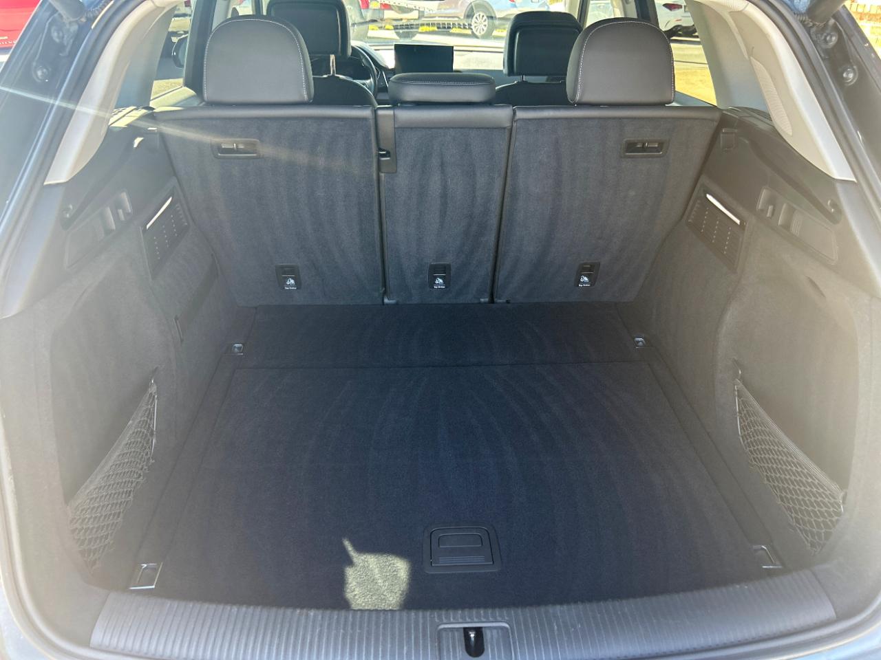 Audi Q5 Premium Plus 45 TFSI quattro 2021